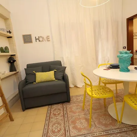 Casina Ortigia *